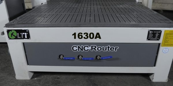 Фрезерный станок с ЧПУ LTT-1630АH с вакуумным столом, гибридным приводом и DSP-пультом