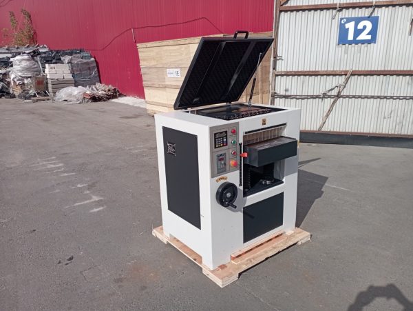 Рейсмусовый станок МВ430L с электроподъёмом стола и шейперным ножевым барабаном
