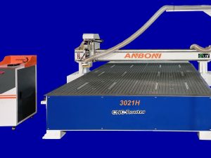 Фрезерно-гравировальный станок с ЧПУ LTT-3021H c гибридными приводами Фрезерно-гравировальный станок с ЧПУ LTT-3021H c гибридными приводами